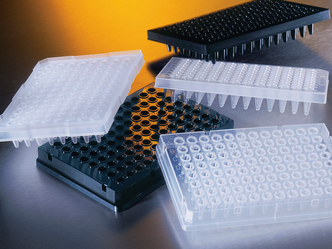 Corning® Thermowell™ GOLD 96-well Clear Polypropylene PCR Microplate, Full Skirt, Nonsterile (50 pcs)