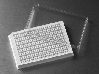 Corning® 384-well Low Flange White Flat Bottom Polystyrene TC-treated Microplates, 10 per Bag, with Lid, Sterile